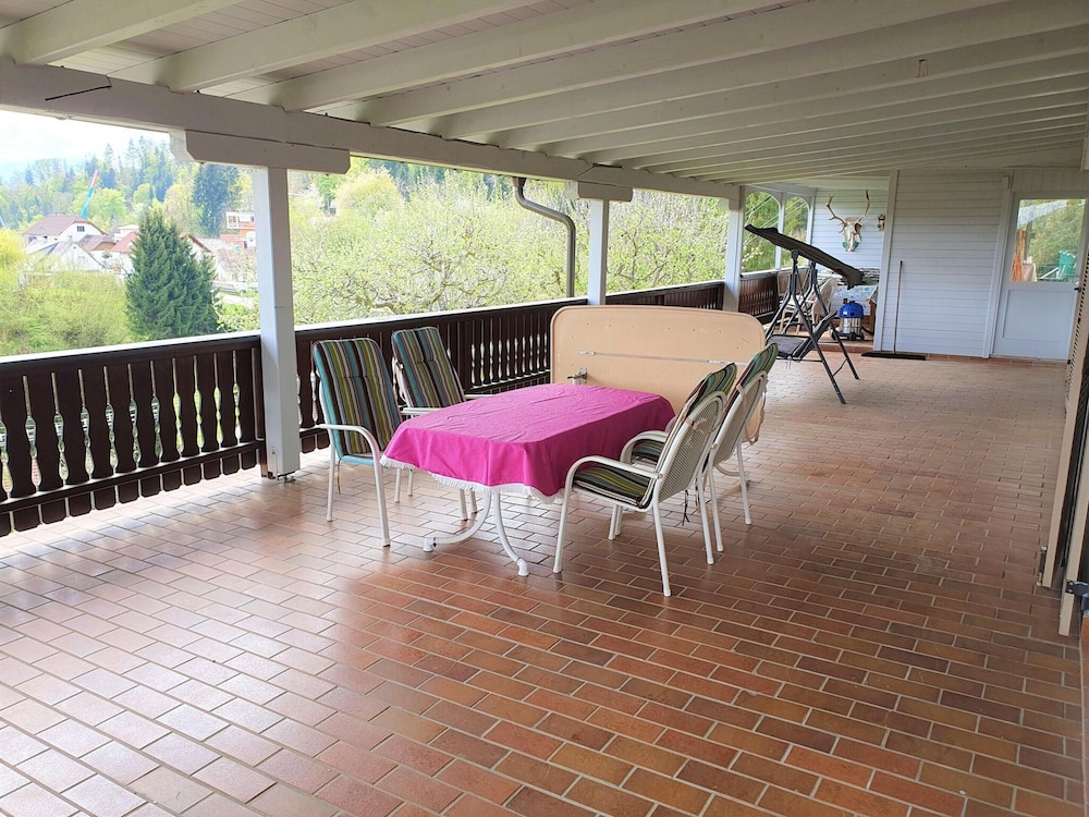 Apartment by Worthersee With Pool