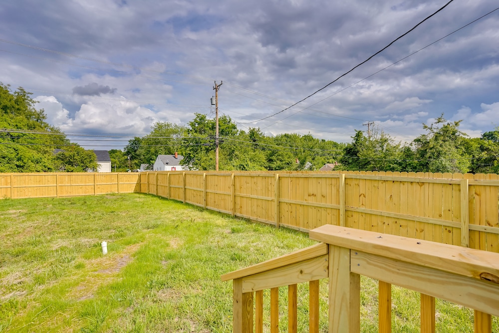 Richmond Vacation Home: 4 Mi to Downtown! view 5