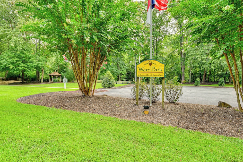 Riverfront Rutherfordton Retreat w/ Fire Pit!
