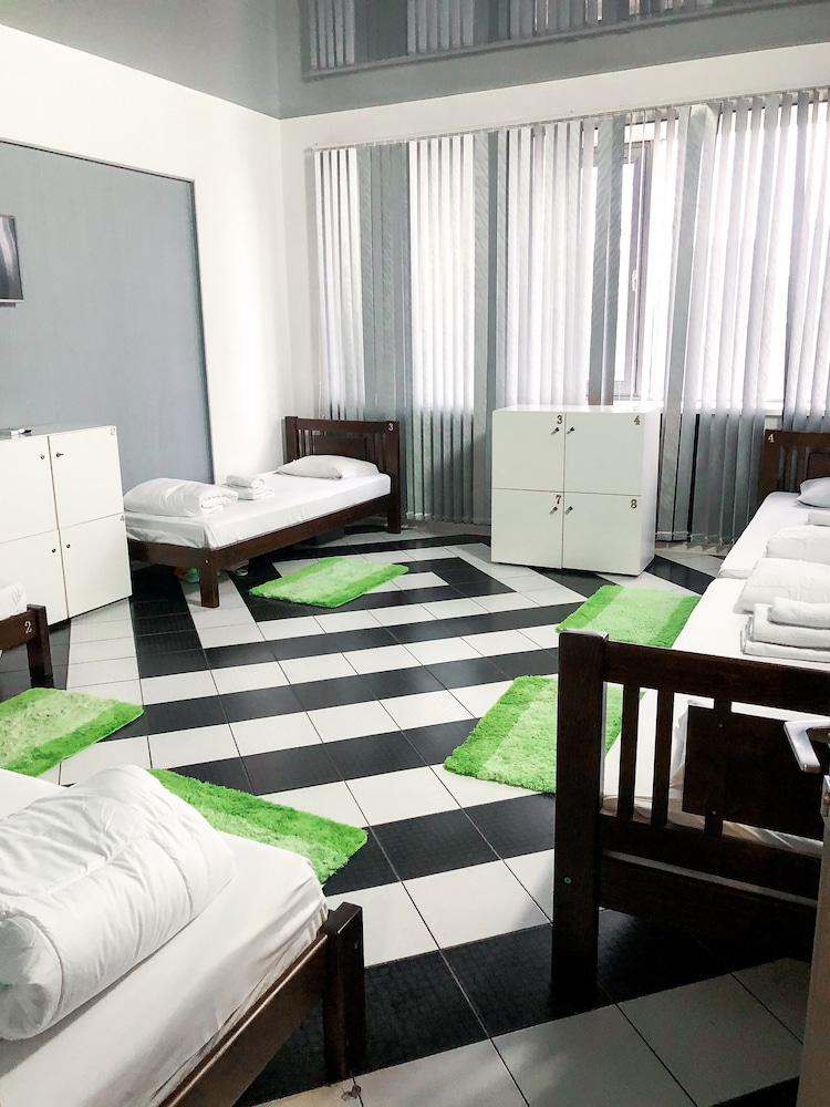 Zipper House - Hostel view 5