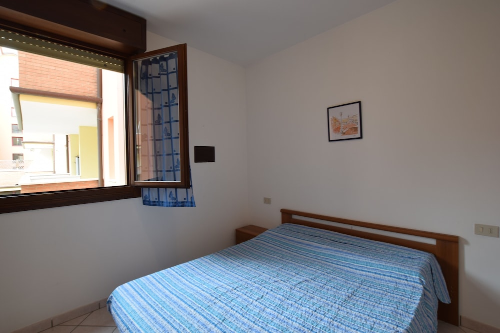 Comfy Flat in Rosolina With Shared Pool