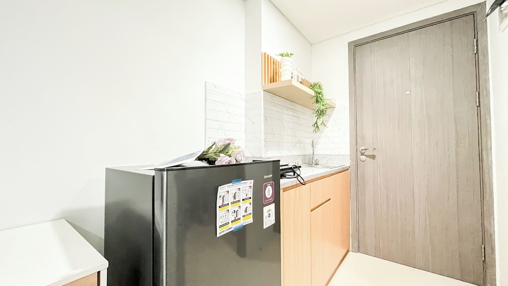 Good Deal Studio At Apartment Tamansari Bintaro Mansion