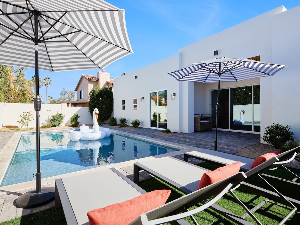 Monroe - Private Pool-ping Pong- Stunning Design
