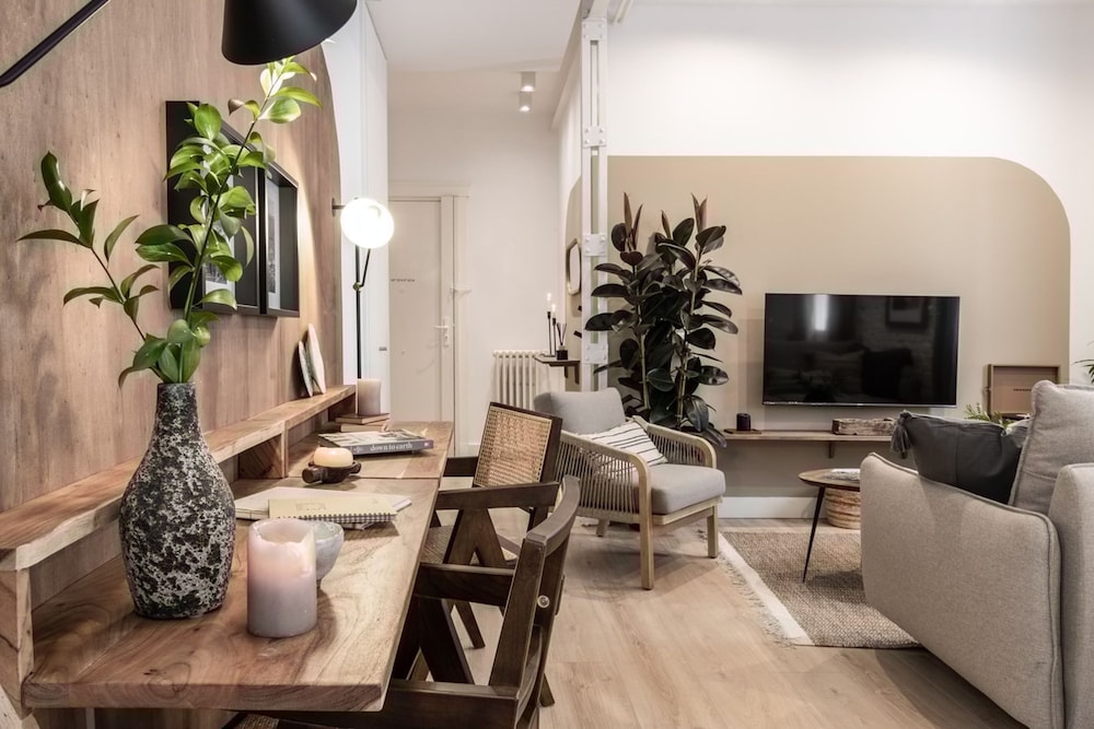 Somma - 2 Bedrooms in Almagro