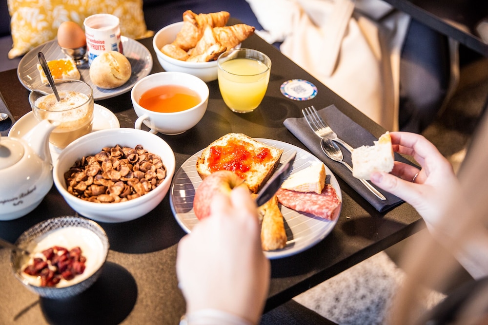 Le Havre Vacations - Jost Hotel Le Havre Gare - Property Image 8