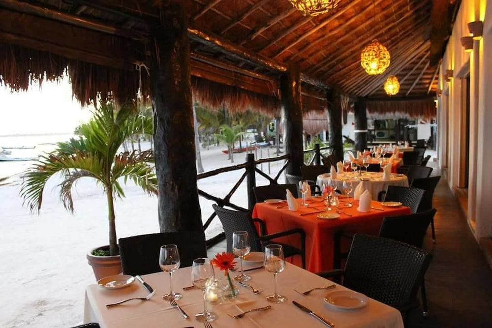 Mangrove Inn Akumal