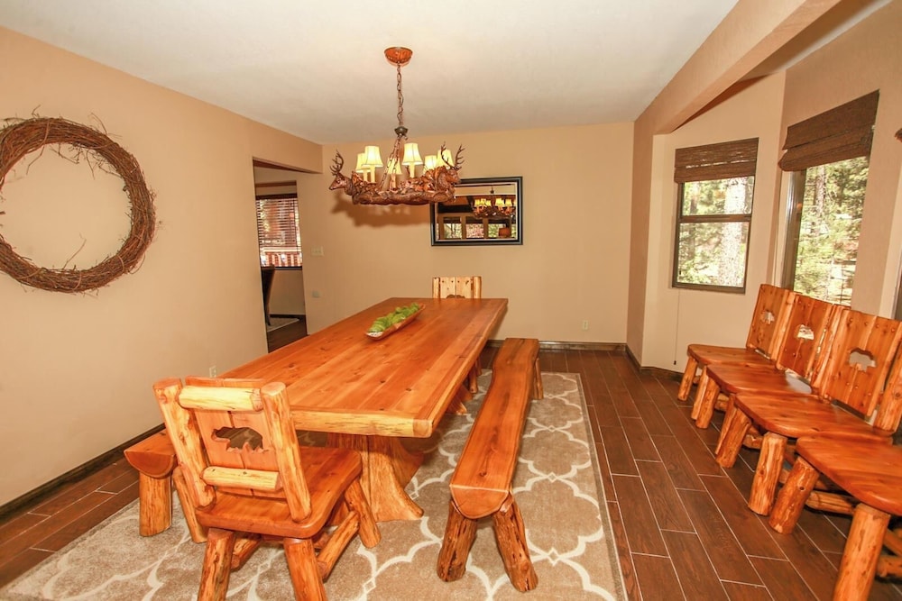 Summit Lodge 1