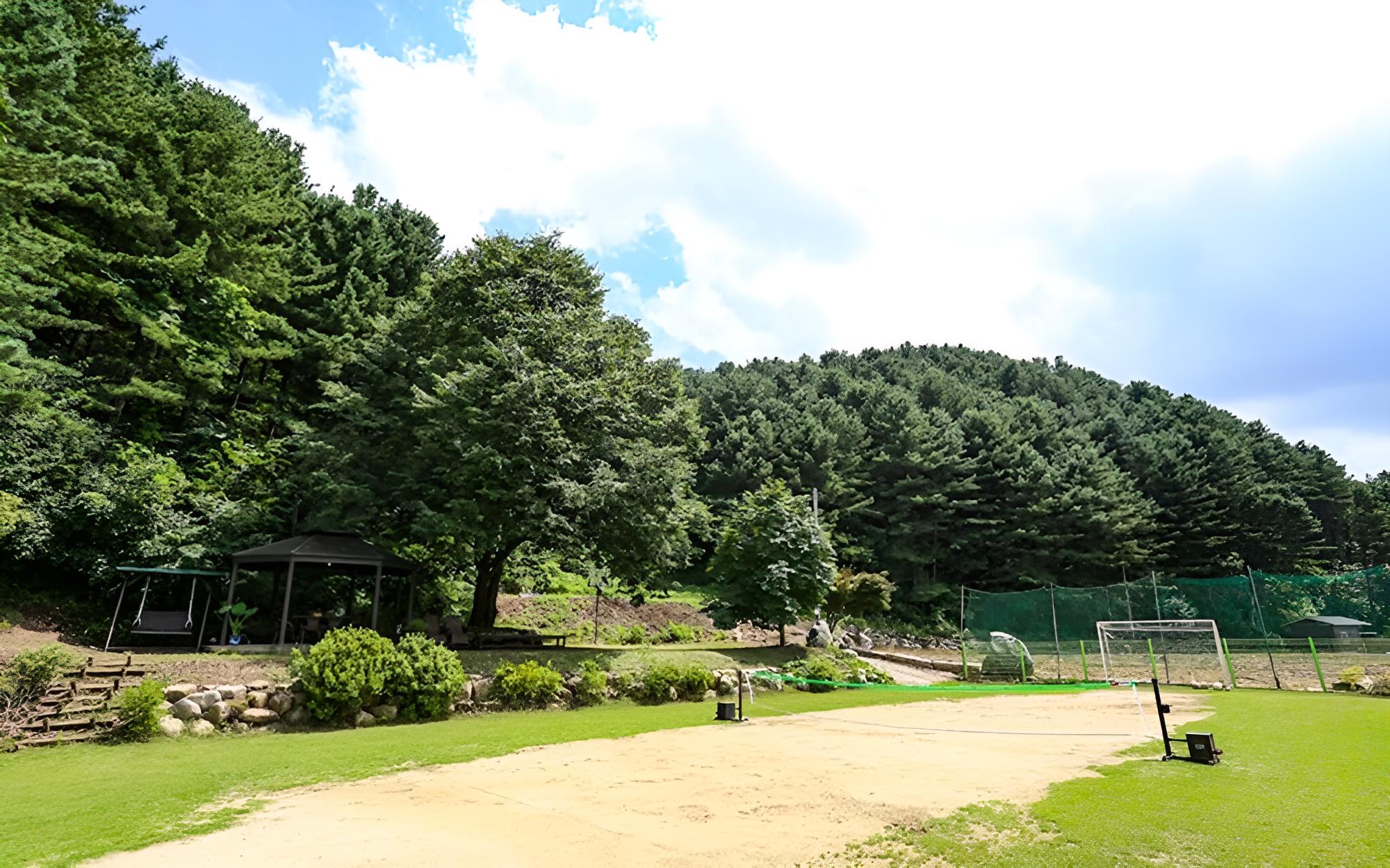 Yangpyeong Moegaram Pension