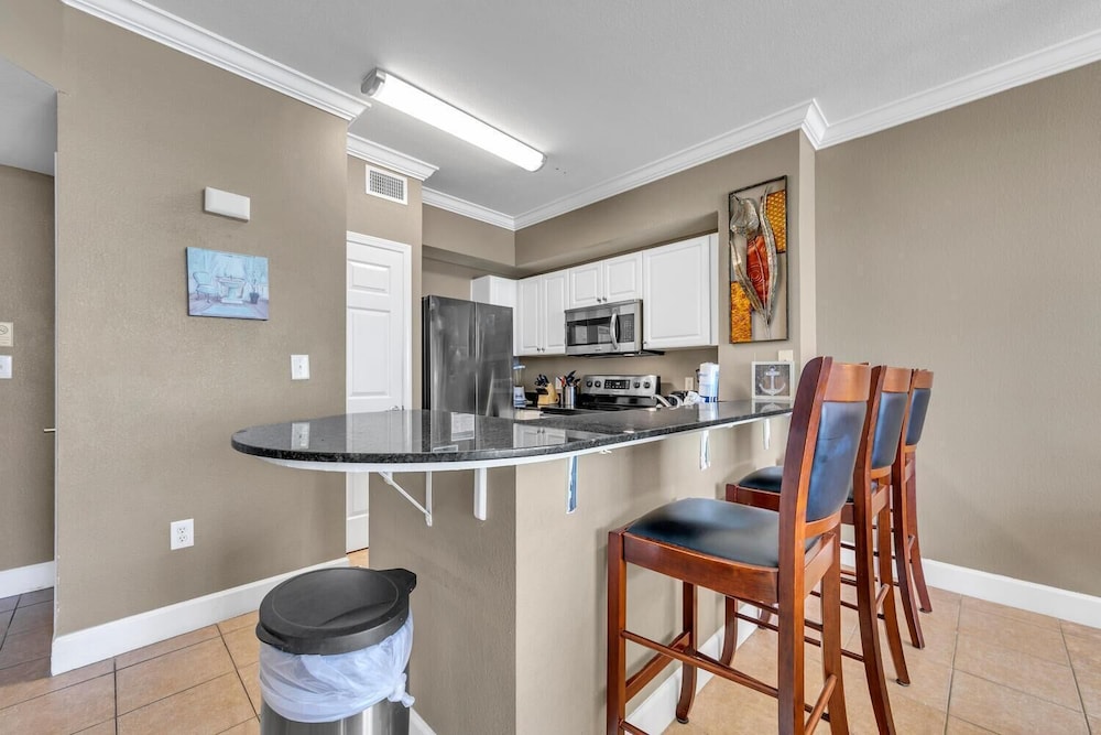 Tidewater 715