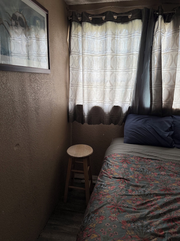 Bridgeton suites