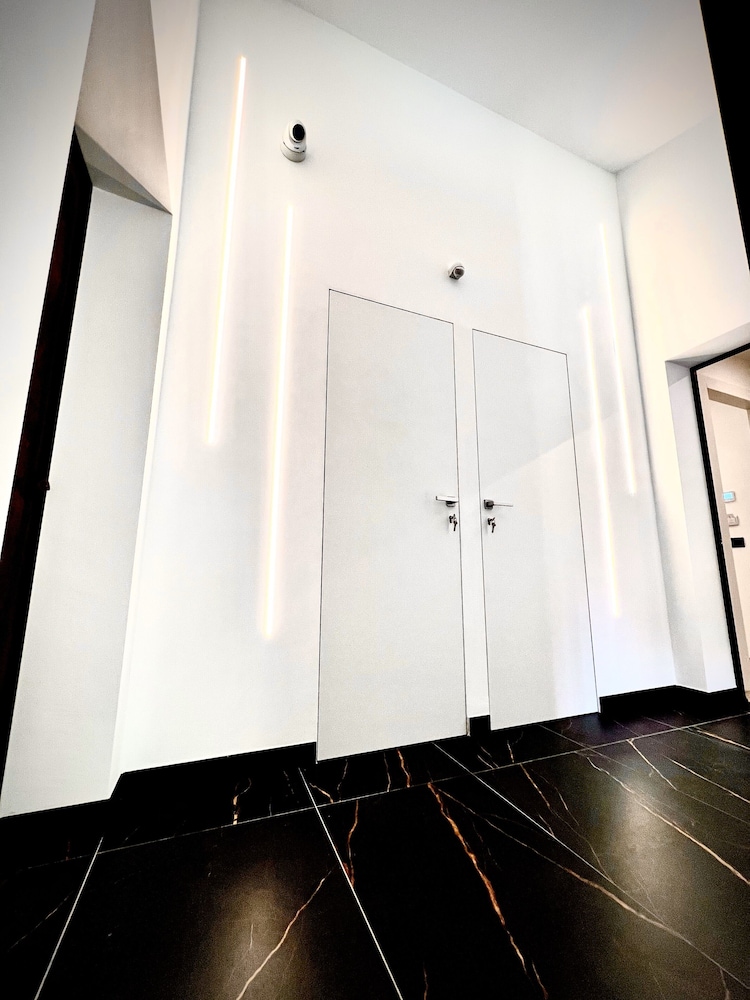 5 Terre hub suite