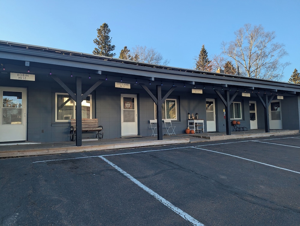 Feather Nest Inn
