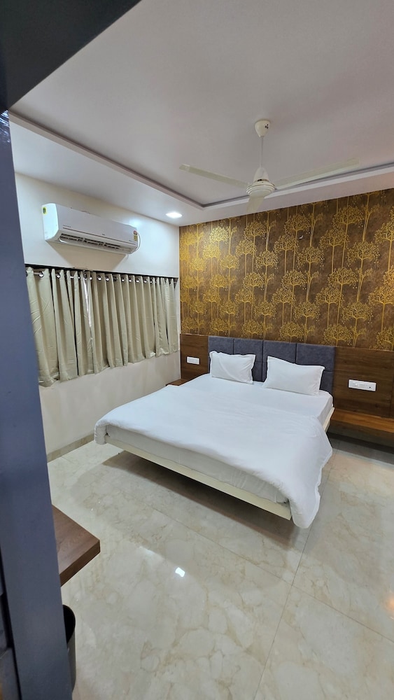 Hotel Priyanka palace lodging