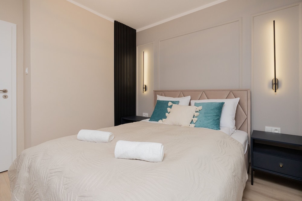 Rozewie Cosy Apartment by Renters view 5