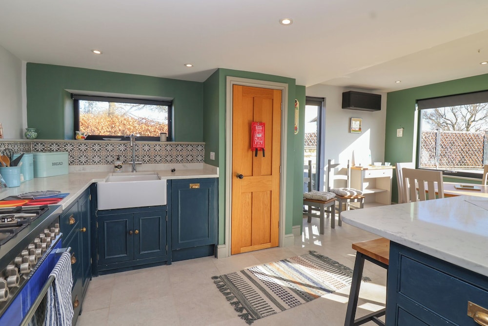 Curlew Cottage