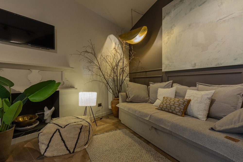 Design in Corso Francia 1 by Wonderful Italy
