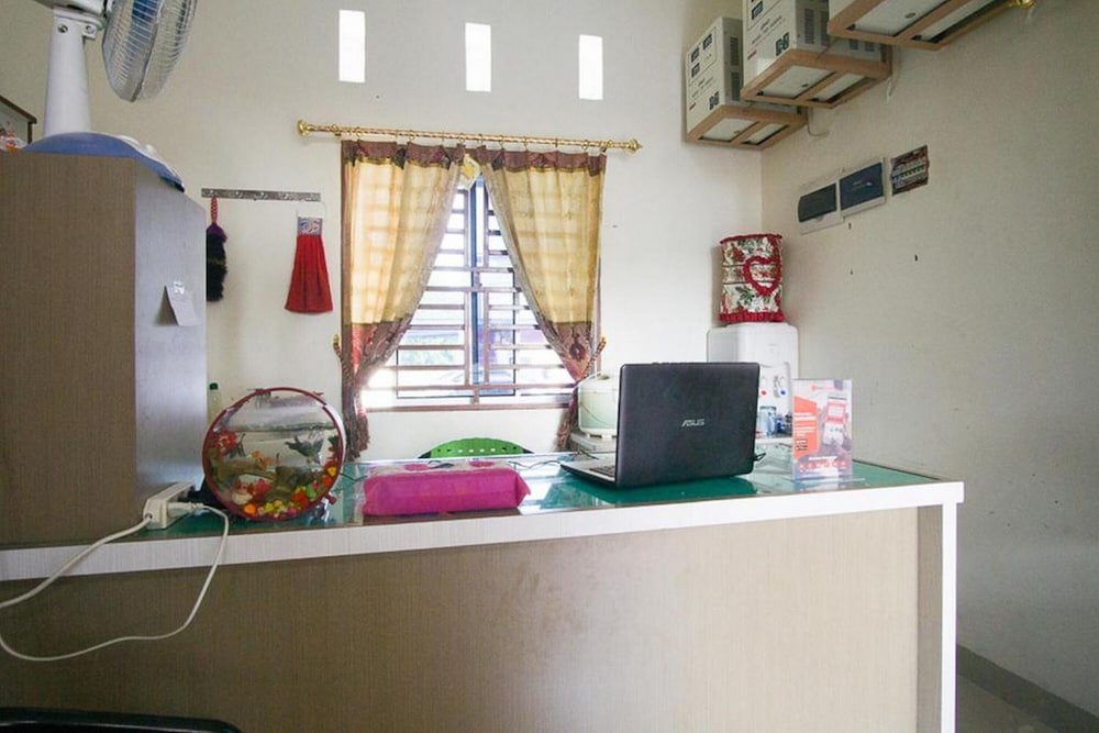 RedDoorz @ Pematangsiantar 2 view 3