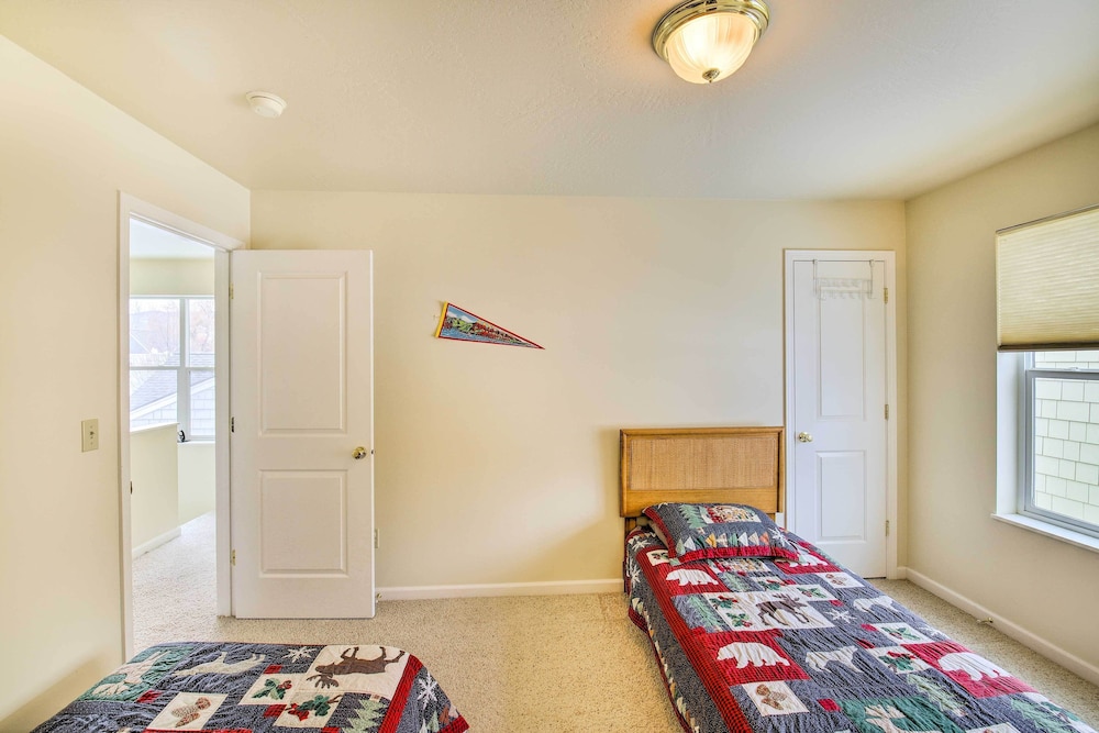 Pet-friendly Montana Getaway Near Kayaking! view 3