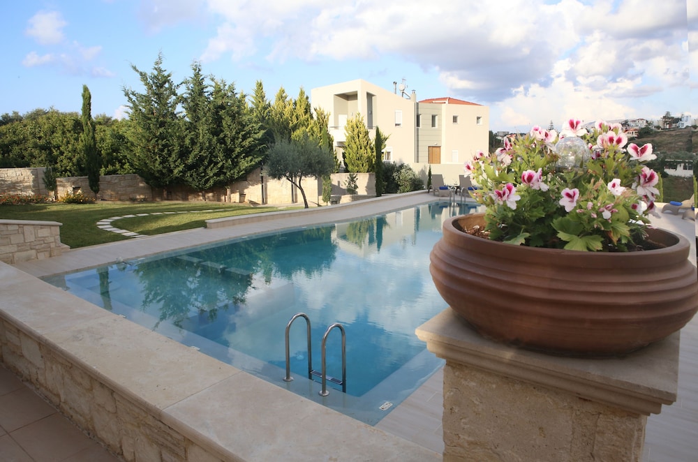 Casa Leone Suites