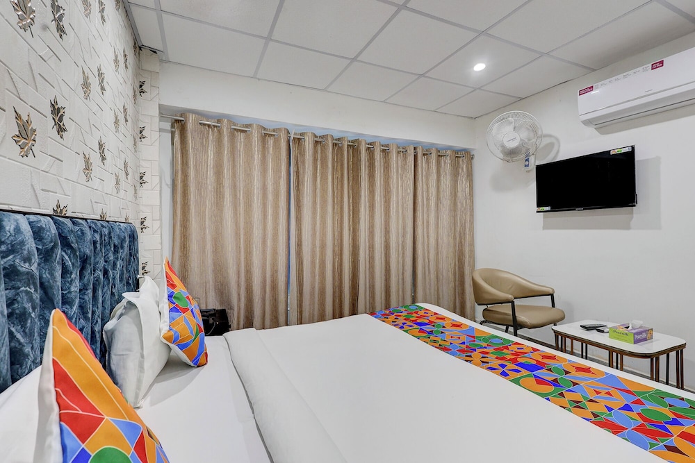 Fabhotel 18