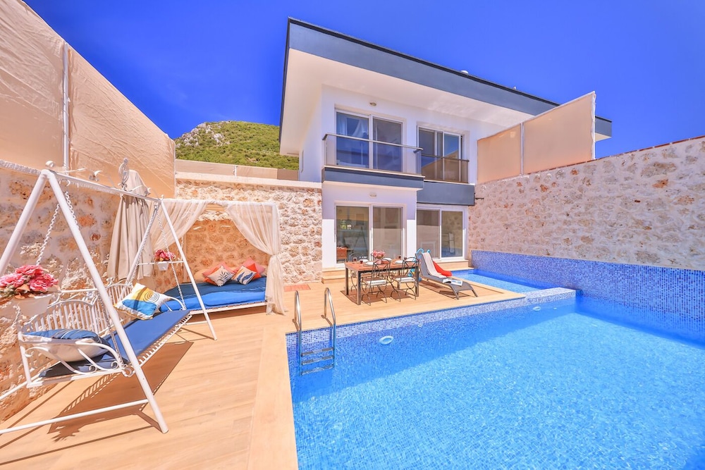 Nergiz Villas
