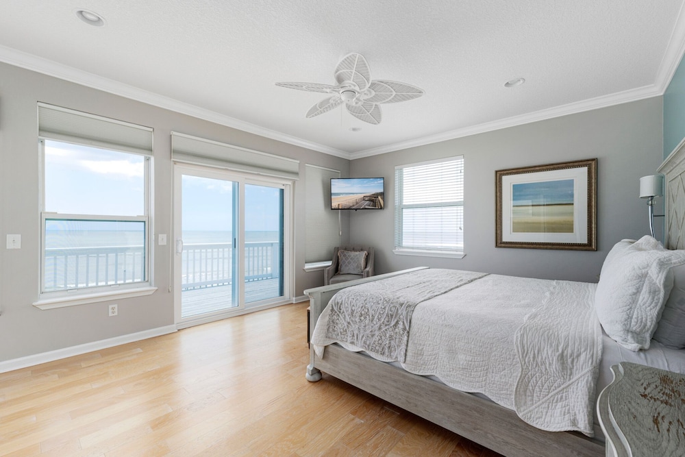 High Tide by Distinctive Beach Rentals view 5