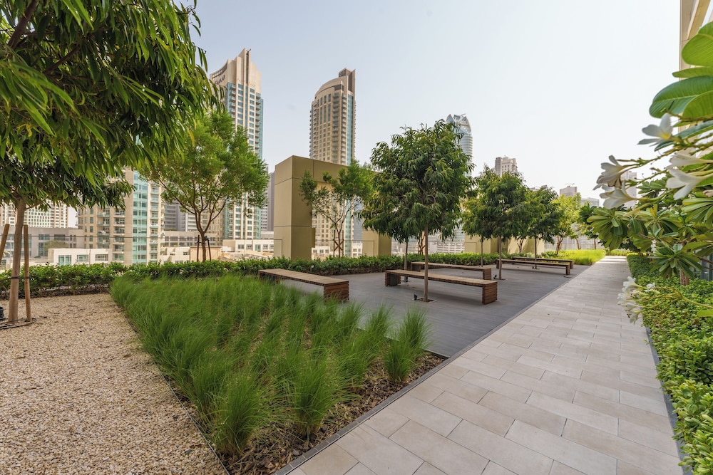 Maison Privee - Elevated Living with Spectacular Burj Khalifa Views