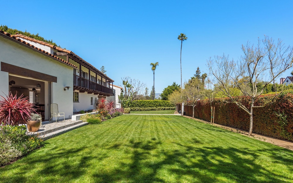 Howard Hughes Estate - Spanish Revival Gem w/ Pool, Wine Cellar & Guest House