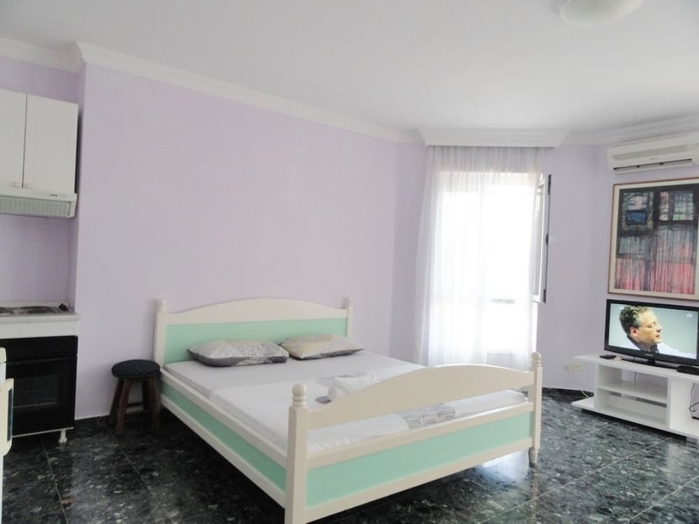 Petrovac Villa With Pool photo 5