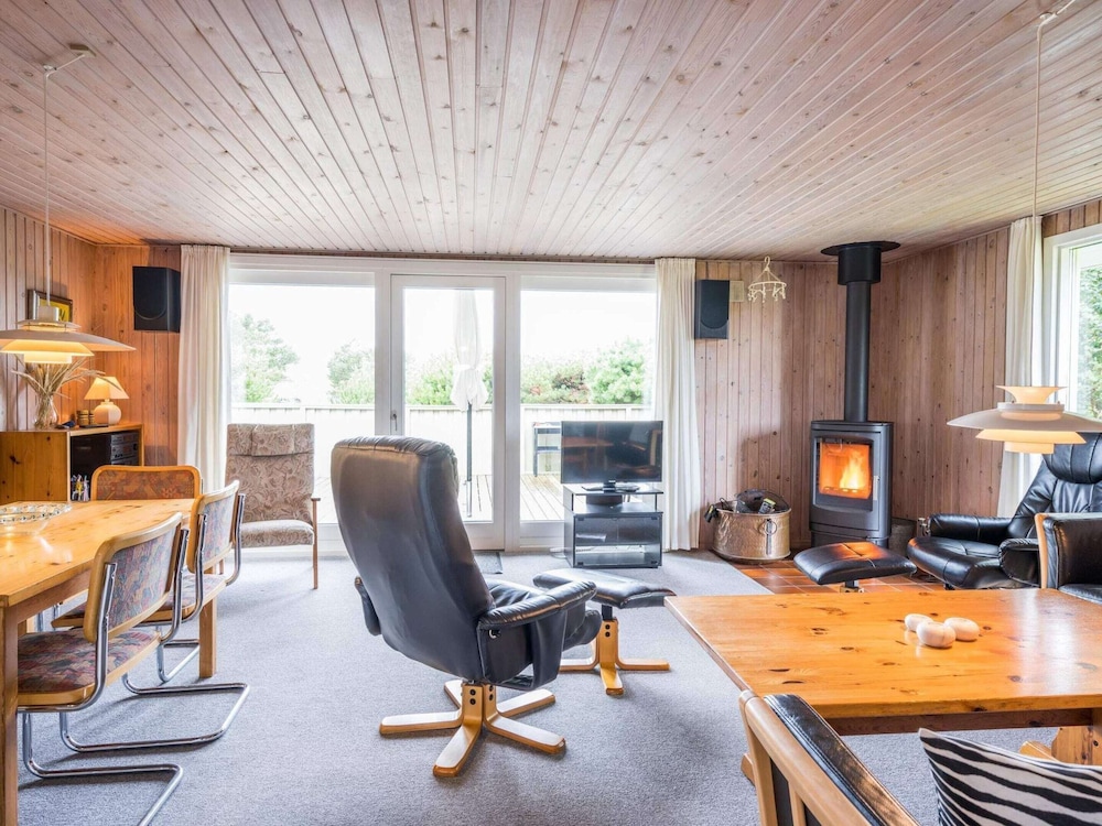 6 Person Holiday Home in Henne