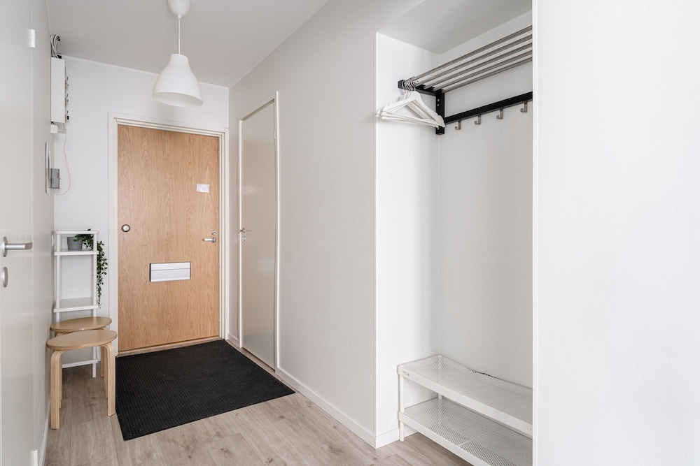 Spacious Downtown Apt with Balcony that Hosts 10 view 2