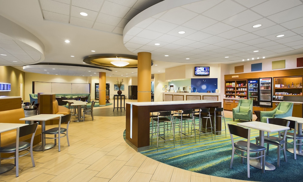 Lawrence Vacations - Springhill Suites by Marriott Lawrence - Property Image 31