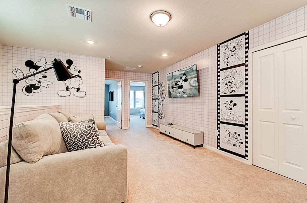 16101 Dream Home Perfect for Families Near Disney Water Parks