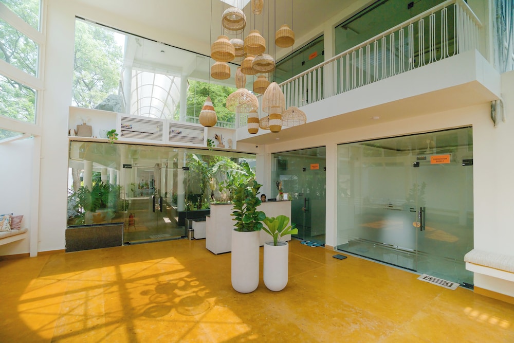 VSR VRIKSHA NATURE CURE CENTER