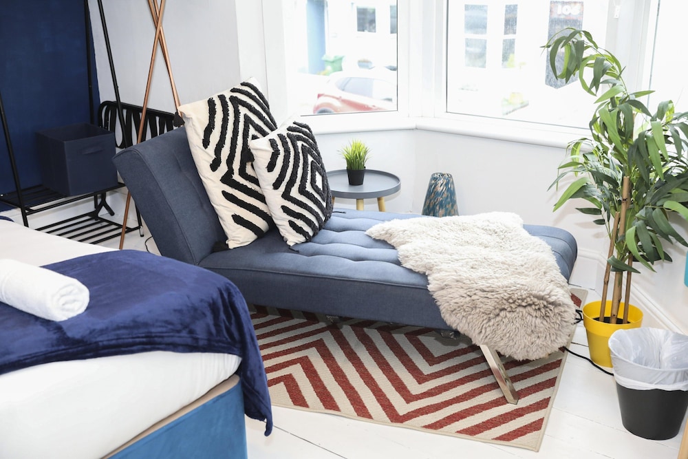 Hove and Away With Garden By My Getaways