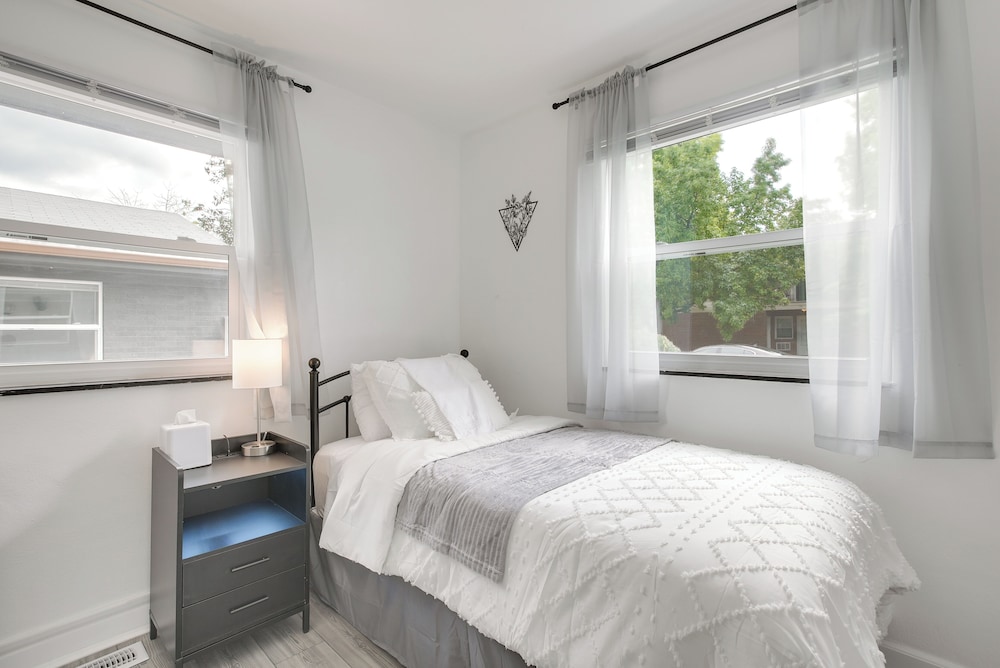 Dayton Condo w/ Courtyard < 3 to Downtown! view 3