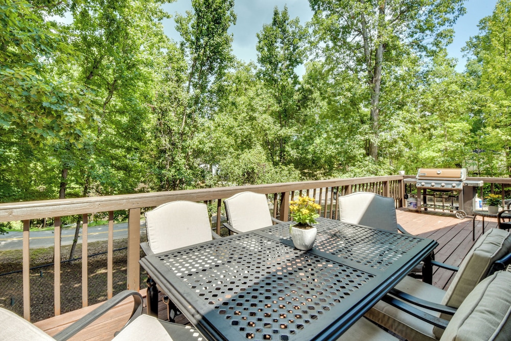 Dock & Hot Tub at Fair Play Hideaway!