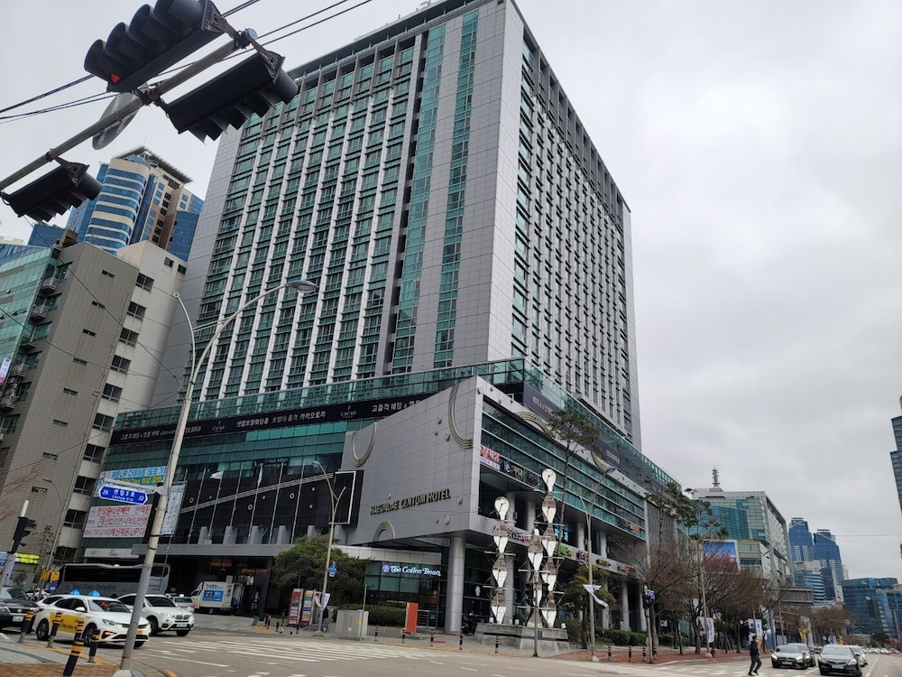 W Residence Hotel Centum City 92