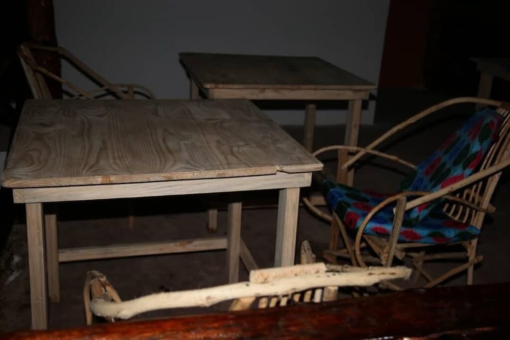 Photo 12