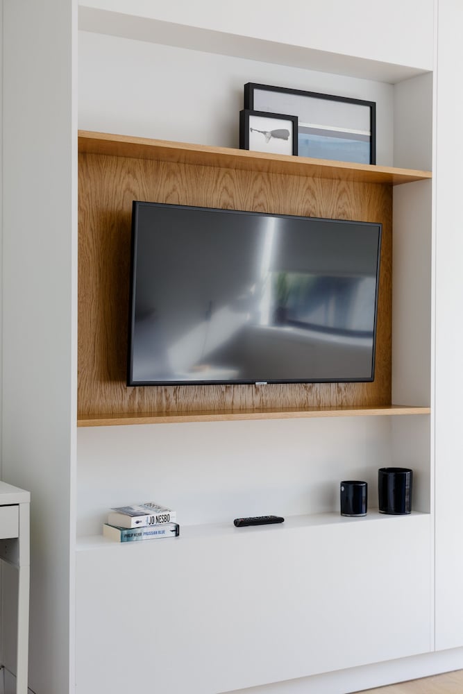 UPSTREET Spacious 2BD Apt Acropolis Museum