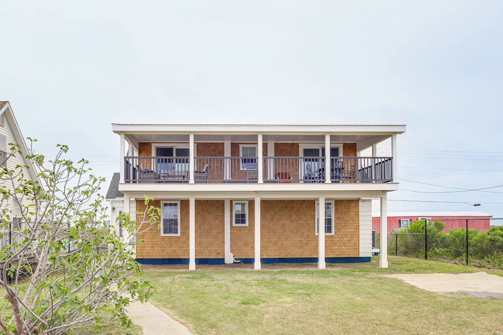 Unique Tangier Cottage w/ Chesapeake Bay Views!