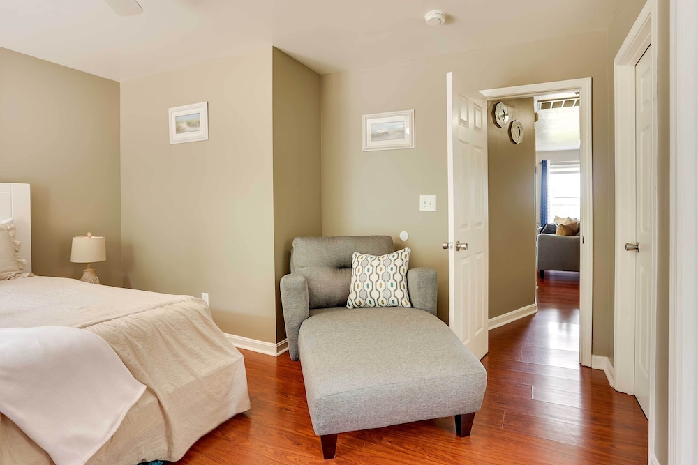 Louisville Apartment - Walk to Restaurants!