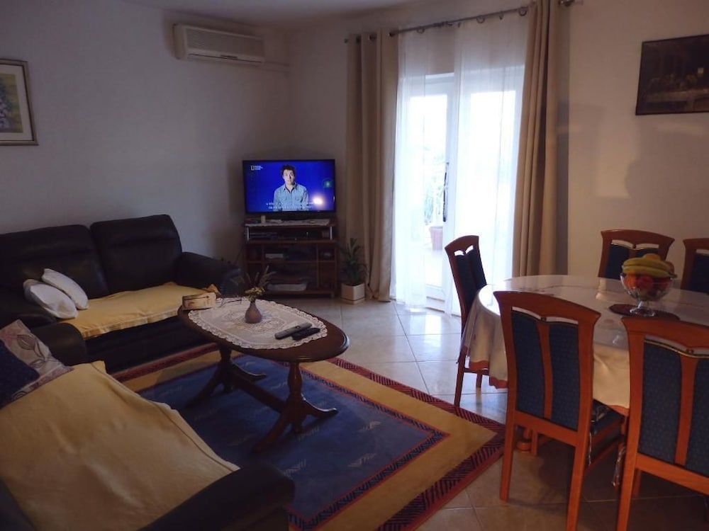 Apartments Biocic