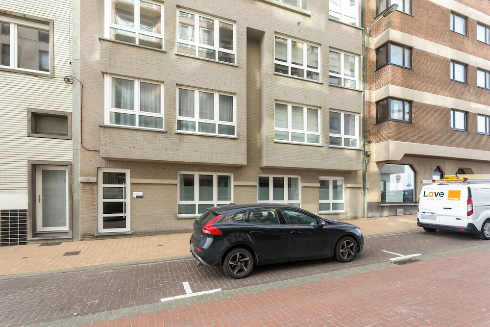 Apartment in Blankenberge Near the Marina