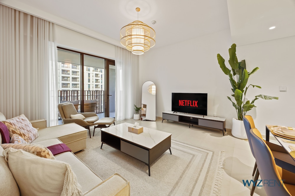 Urban Glam 1 BR in Surf 2-Creek Beach