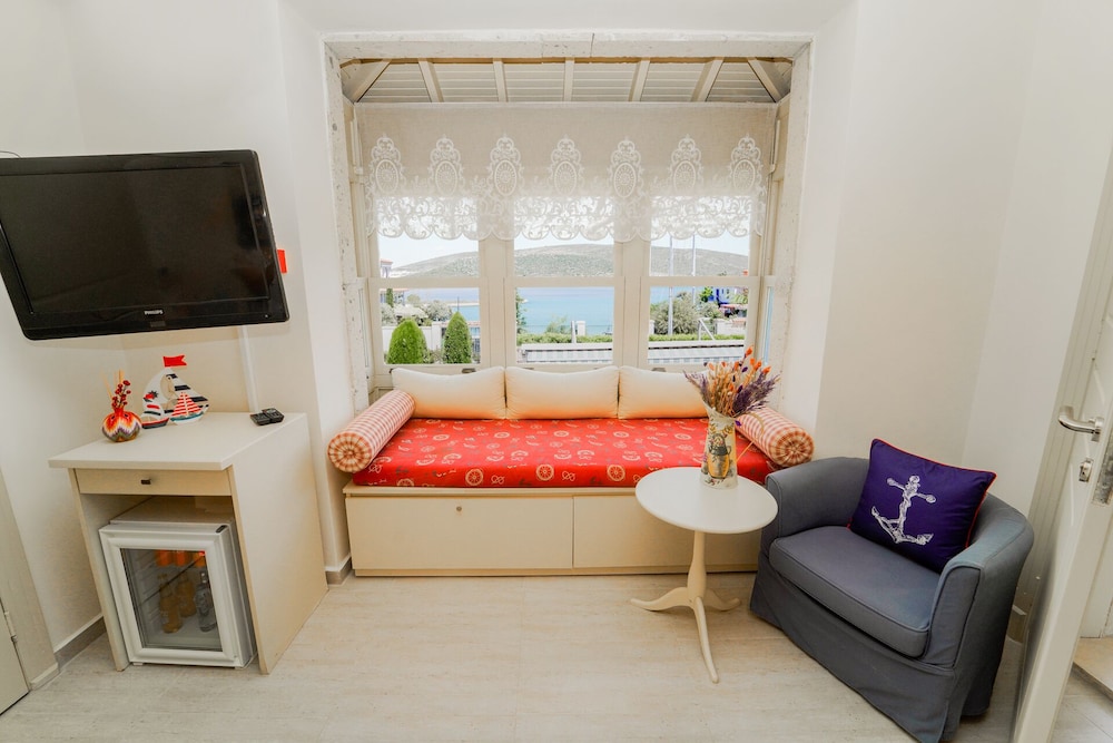 Alacati Marina Palace Otel - Image 48