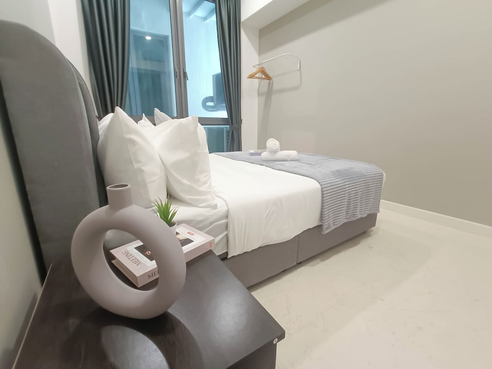 D'Rapport Residences By Manhattan Group