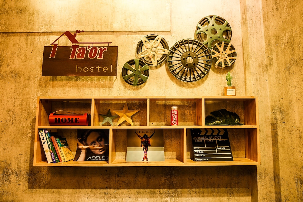 Ta'or Hostel