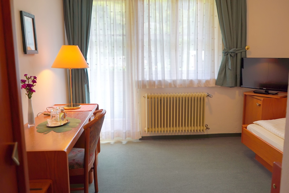 Photo 47