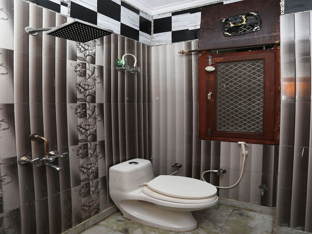 OYO 270 Home Stay Inn